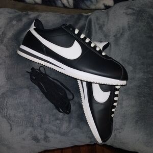 Nike Cortez